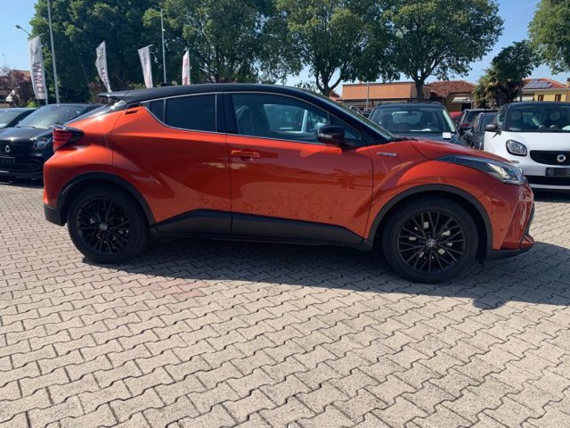 Toyota C-HR 2.0 Hybrid E-CVT Premiere - foto 4 di 4