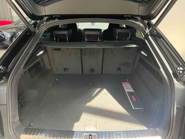 Audi Q8 SUV 50 TDI 286 CV quattro tiptronic S line edition km 0 a MIRANO