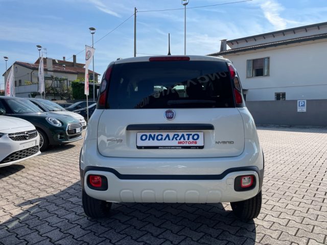 Fiat Panda 1.0 FireFly S&S Hybrid Cross #5.posti, del 2024, 31.200 km, in vendita a Mirano (VE)