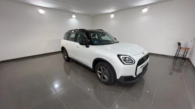 MINI Countryman 1.5 Cooper Classic Countryman - foto 3 di 4
