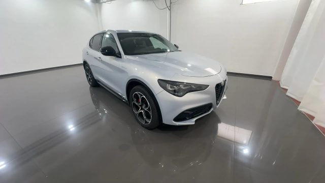 Alfa Romeo Stelvio 2.2 210 CV AT8 Q4 Veloce #MY24 #Vari.Colori - foto 3 di 4