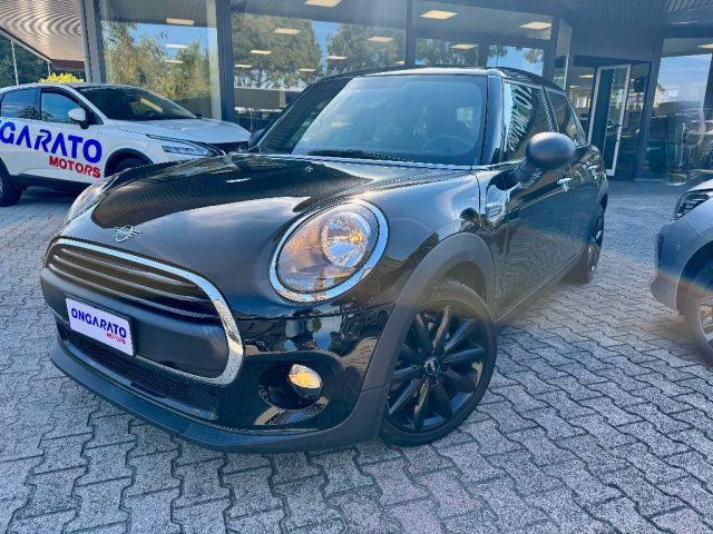 MINI One 1.5 One 5 porte - foto 2 di 4