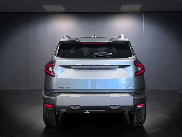 Dacia Duster Tce 130 CV MHEV 4x4 Extreme, del 2025, 10 km, in vendita a Mirano (VE)