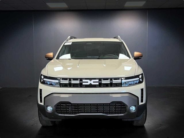 Dacia Duster Tce 130 CV MHEV 4x4 Extreme - foto 2 di 4