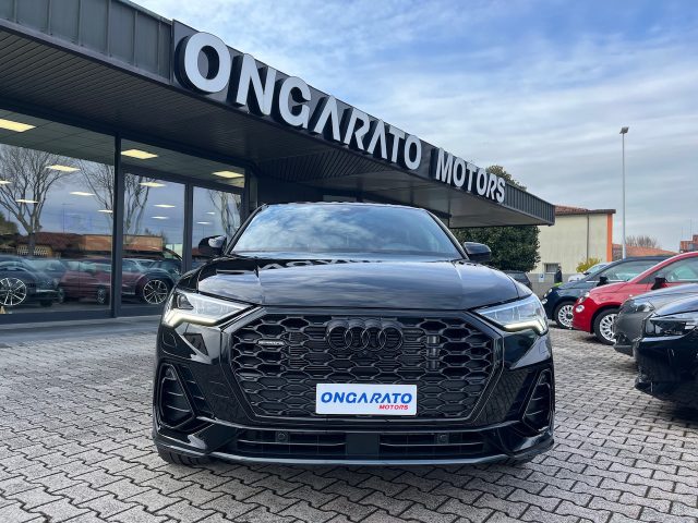 Audi Q3 40 TDI quattro S tronic Identity Black #Cerchi.20" - foto 2 di 4