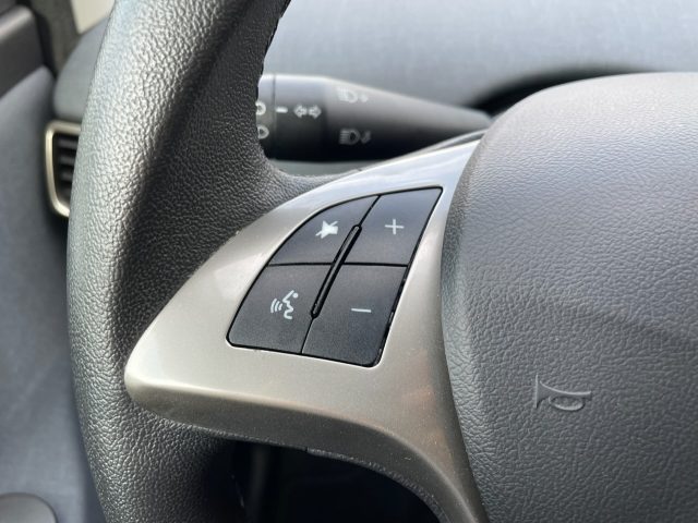 Lancia Ypsilon 1.0 FireFly S&S Hybrid Platino, del 2024, 37.200 km, in vendita a Mirano (VE)