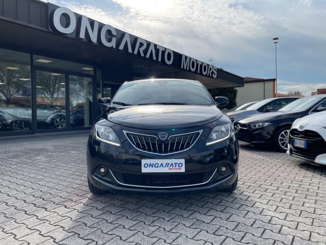 Lancia Ypsilon 1.0 FireFly S&S Hybrid Platino - foto 2 di 4