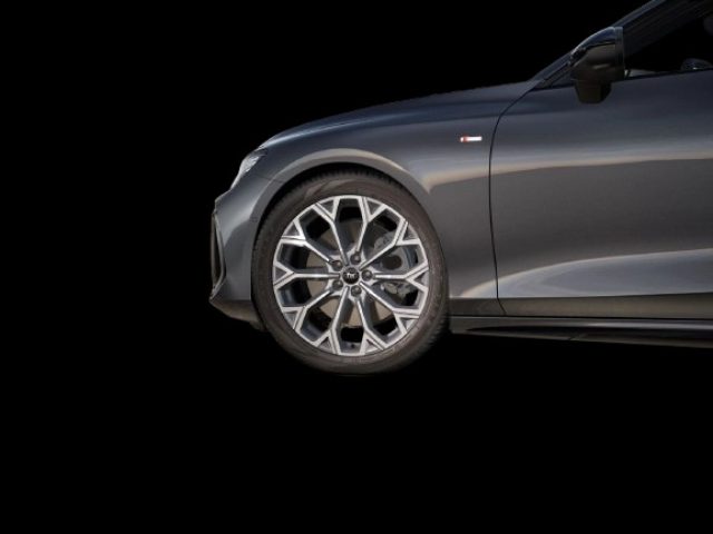 Audi A6 Avant TDI 150 kW S tronic quattro S line edition - foto 4 di 4