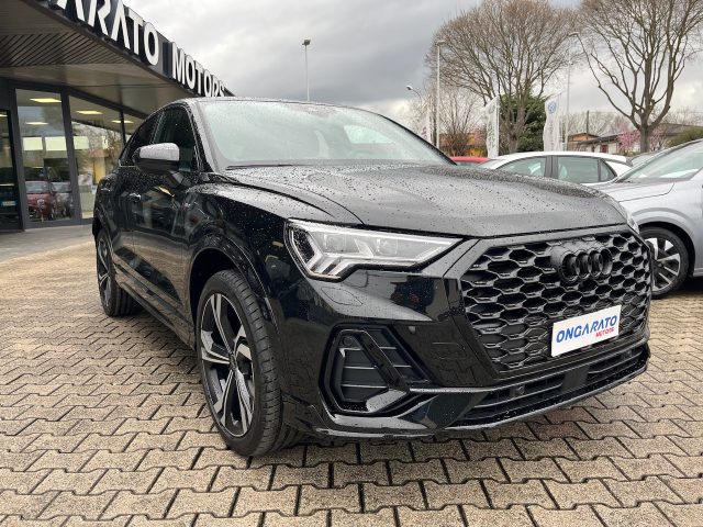 Audi Q3 35 SPB TDI S-Tronic Identity Black LIST. ?65.480 - foto 3 di 4