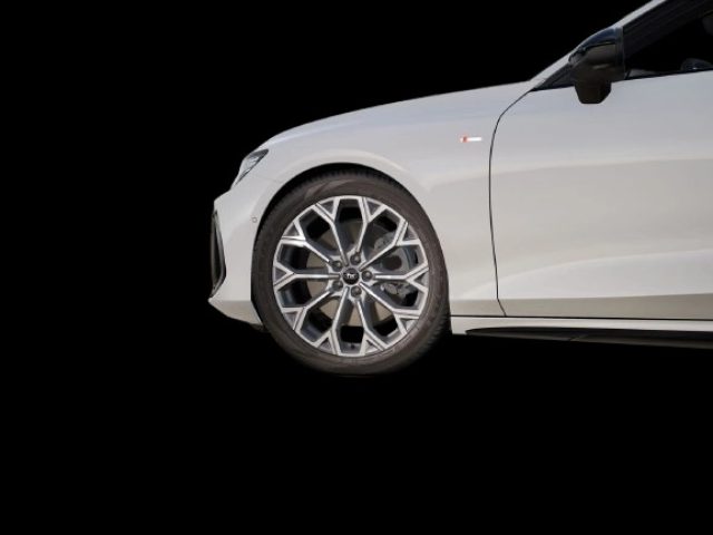 Audi A6 Avant TDI 150 kW S tronic quattro - foto 3 di 4