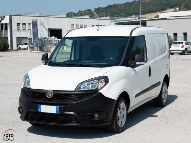 Fiat Doblo 1.3 MJT 95 CV S&S PC-TN CARGO LOUNGE - foto 3 di 4