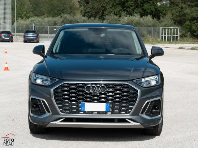 Audi Q5 SPB TDI S-TRONIC S-LINE 163 CV - foto 2 di 4