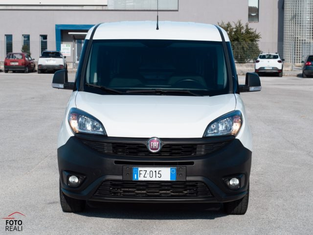 Fiat Doblo 1.4 T-JET 120CV NATURAL POWER LOUNGE - foto 2 di 4