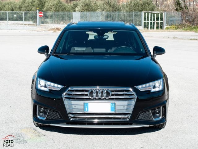Audi A4 AVANT 2.0 TDI 150 CV 2X S-LINE TETTO 18'' MY19 - foto 2 di 4