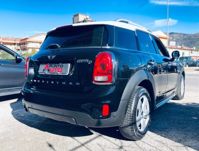 MINI Countryman 2.0 Cooper D Business Countryman, del 2017, 145.000 km, in vendita a Isernia (IS)