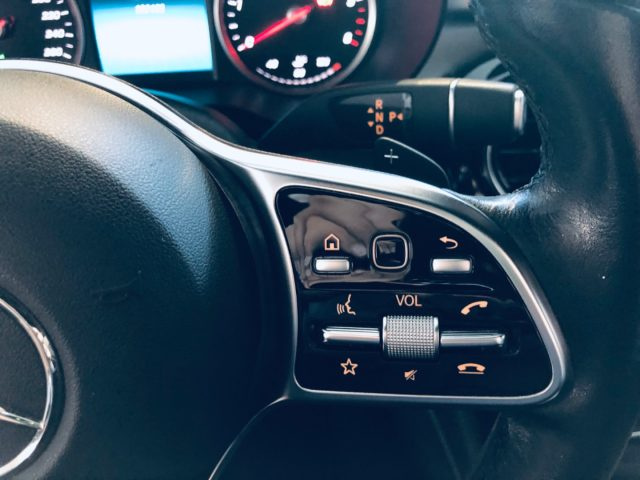Mercedes-Benz GLC 220 d 4Matic Coupé bus Sport PELLE -TELECAMERA, del 2019, 99.999 km, in vendita a Isernia (IS)