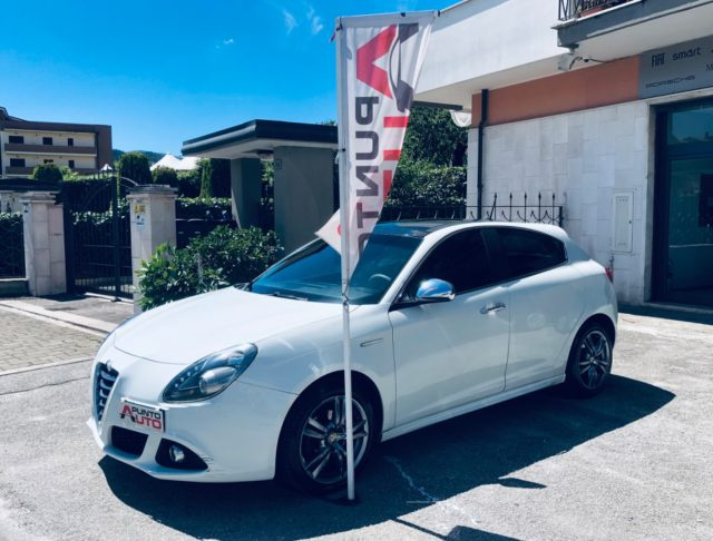 Alfa Romeo Giulietta 1.6 JTDm-2 105 CV Distinctive tetto - pelle usato a ISERNIA
