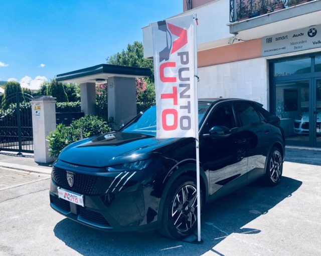 Peugeot 3008 Hybrid 145 e-DCS6 Allure - foto 1 di 4