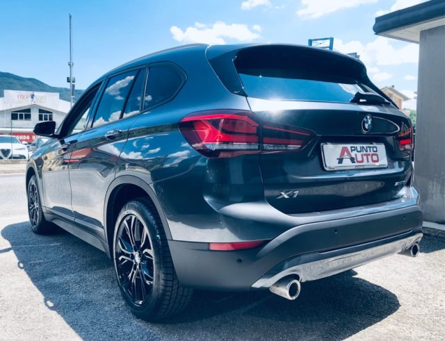 BMW X1 sDrive18d Sport STEPTRONIC- LED - foto 3 di 4