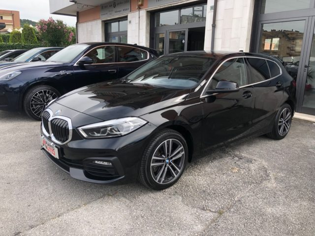 BMW 118 i 5p. sport STEPTRONIC TELECAMERA- FULL - foto 2 di 4