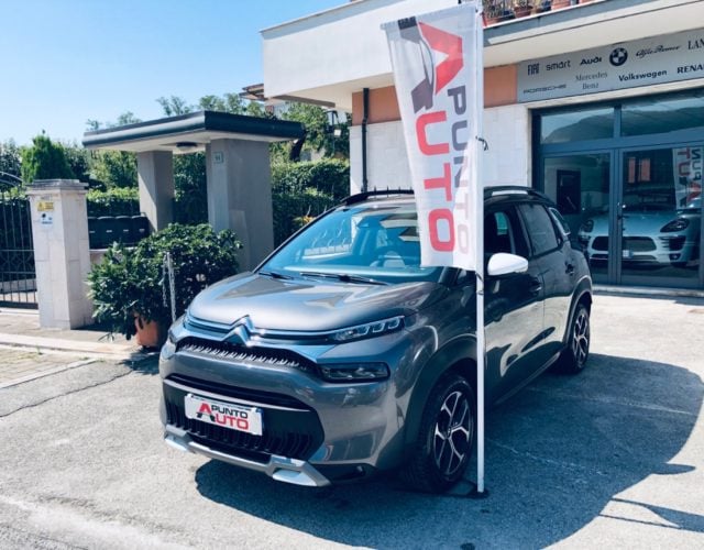 Citroen C3 Aircross PureTech 110 S&S Shine usato a ISERNIA