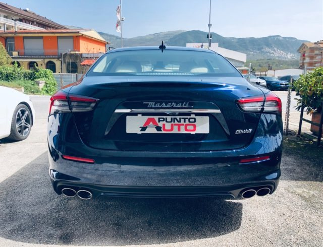 Maserati Ghibli L4 330 CV MHEV Granlusso CAMERA 360 usato a ISERNIA