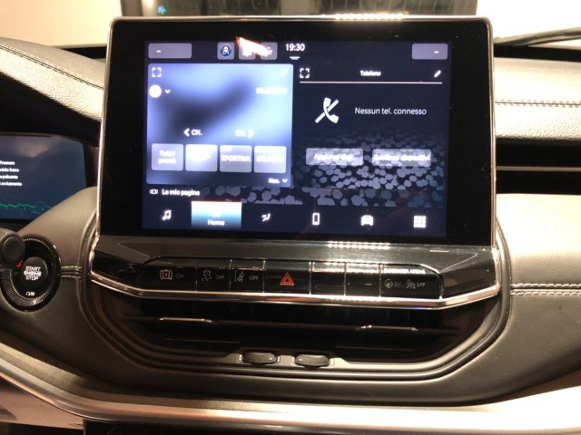 Jeep Compass 1.3 Turbo T4 190 CV PHEV AT6 4xe Limited - foto 2 di 4