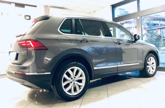 Volkswagen Tiguan 2.0 TDI SCR DSG 4MOTION Executive BMT - foto 2 di 38