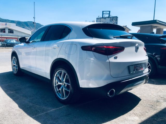 Alfa Romeo Stelvio 2.2 190 CV AT8 Q4 Execut PALETTE - foto 3 di 4