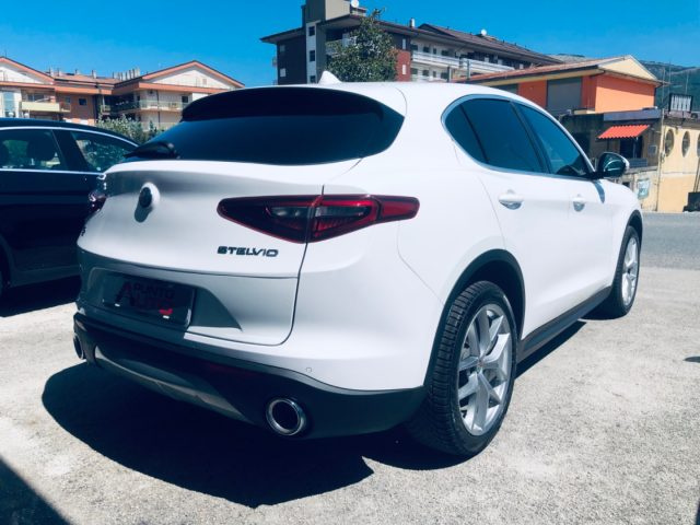 Alfa Romeo Stelvio 2.2 190 CV AT8 Q4 Execut PALETTE - foto 4 di 4