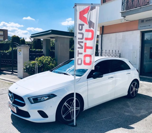 Mercedes-Benz A 180 d Automatic PROGRESSIVE-TELECAM-LUCI AMB - foto 3 di 4