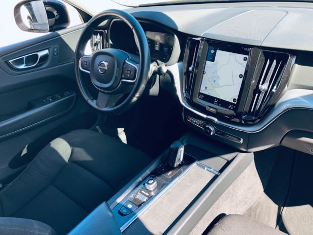 Volvo XC60 B4 (d) AWD Geartronic momentum pro 80milakm teleca usato a ISERNIA
