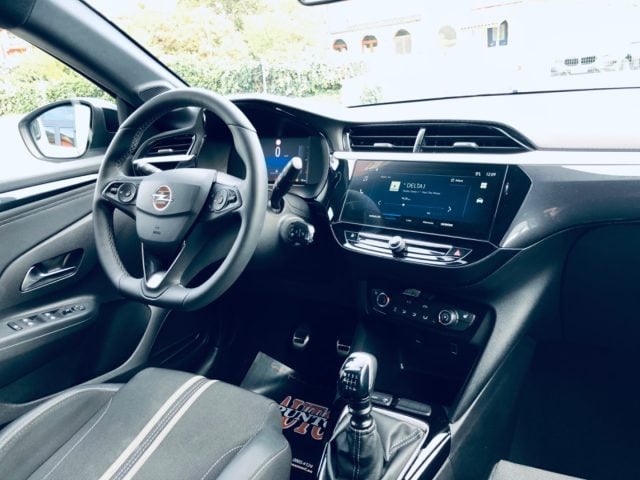 Opel Corsa 1.2 GS 100 CV TETTO NERO TELECAMERA, del 2024, 60.000 km, in vendita a Isernia (IS)