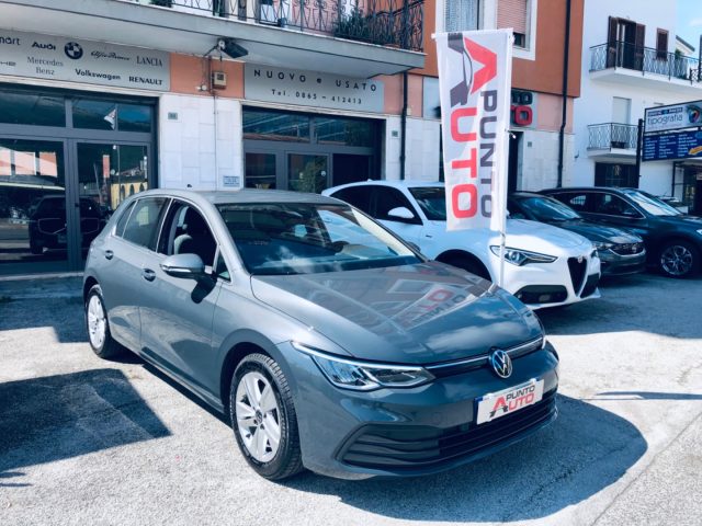 Volkswagen Golf 2.0 TDI SCR LIFE -, del 2021, 110.000 km, in vendita a Isernia (IS)