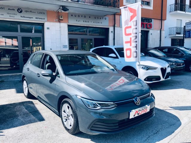 Volkswagen Golf 2.0 TDI SCR LIFE -, del 2021, 110.000 km, in vendita a Isernia (IS)
