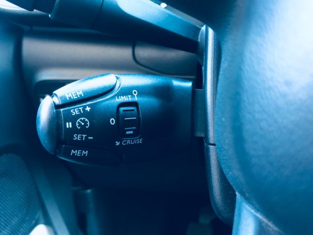 Citroen C3 BlueHDi 100 S&S Feel Pack - foto 4 di 4