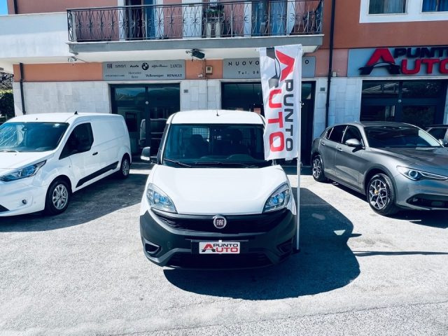 Fiat Doblo Doblò 1.3 MJT maxi VETRATO Cargo Lamierato, del 2018, 33.000 km, in vendita a Isernia (IS)