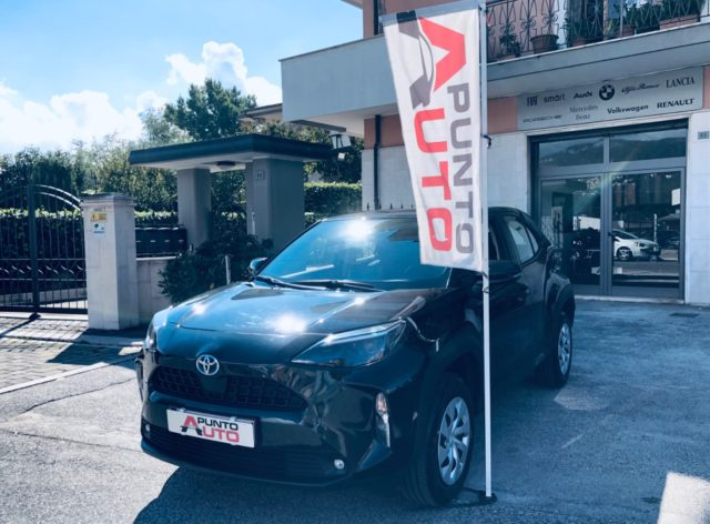 Toyota Yaris Cross 1.5 Hybrid 5p. E-CVT Business usato a ISERNIA