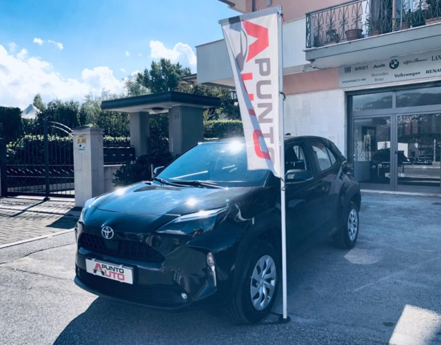 Toyota Yaris Cross 1.5 Hybrid 5p. E-CVT Business - foto 2 di 4