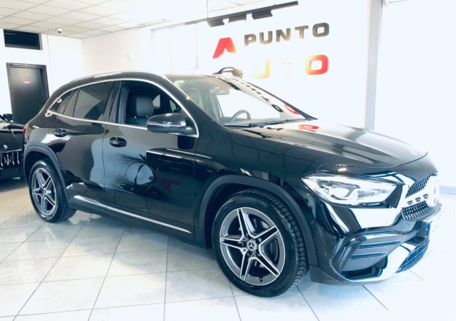Mercedes-Benz GLA 200 d Automatic amg Premium -telecamera - foto 2 di 4