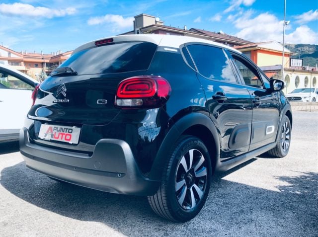 Citroen C3 PureTech 110 S&S Shine nera tetto bianco - foto 3 di 4