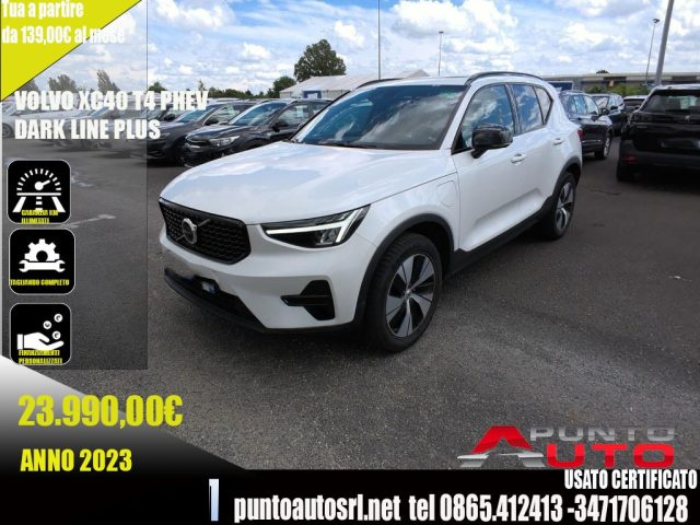 Volvo XC40 T4 Recharge Plug-in Hybrid automatico Plus Dark, del 2023, 79.000 km, in vendita a Isernia (IS)