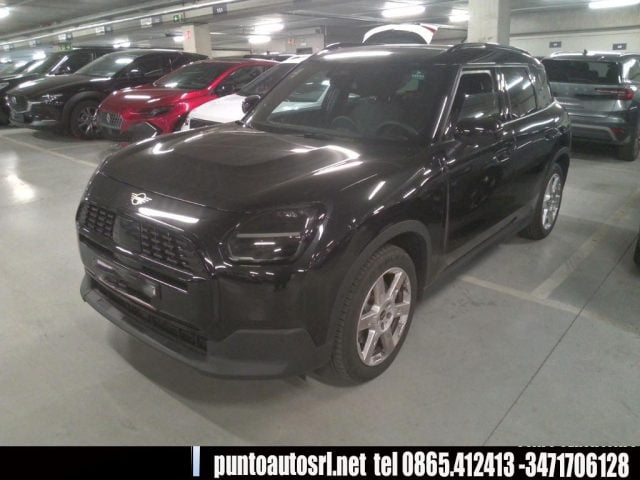 MINI Countryman C Blackyard Countryman, del 2026, 29.000 km, in vendita a Isernia (IS)