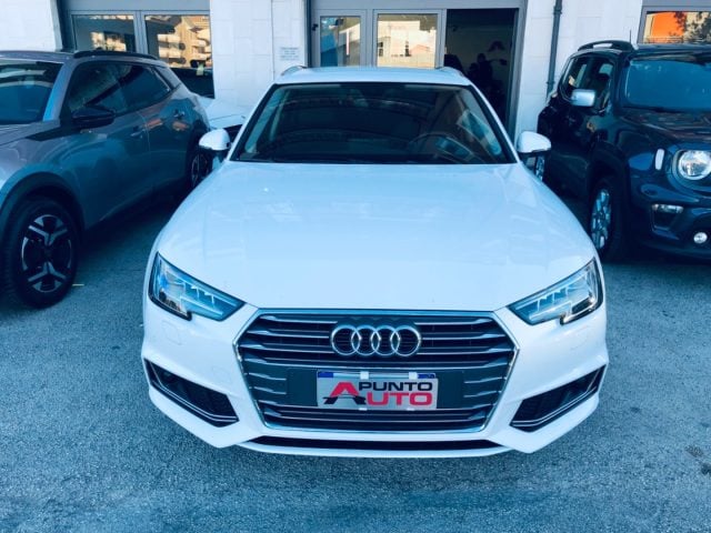 Audi A4 Avant S LINE 2.0 TDI 150 CV S tronic - foto 3 di 4