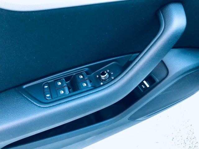 Audi A4 Avant S LINE 2.0 TDI 150 CV S tronic - foto 4 di 4