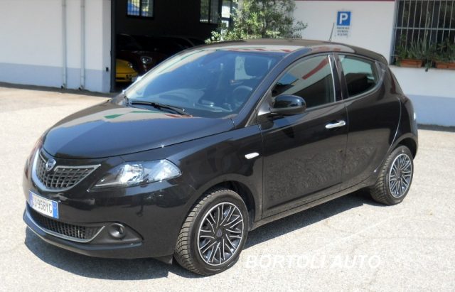 Lancia Ypsilon 1.2 GPL 33.000 KM GOLD - foto 2 di 4