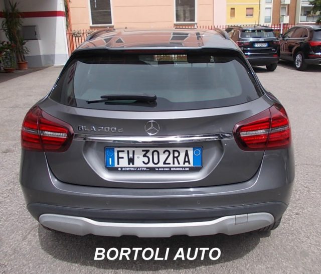 Mercedes-Benz GLA 200 d 98.000 KM AUTOMATICA BUSINESS - foto 4 di 4