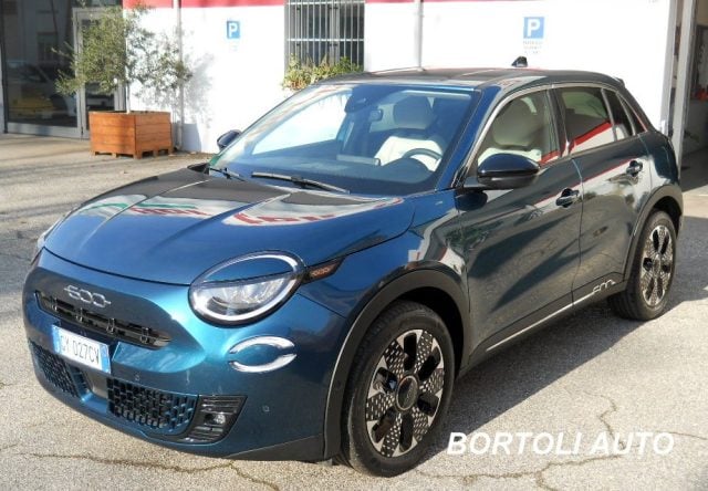 Fiat 600 HYBRID 100cv 15.000 KM DCT MHEV LA PRIMA usato a MIRANDOLA