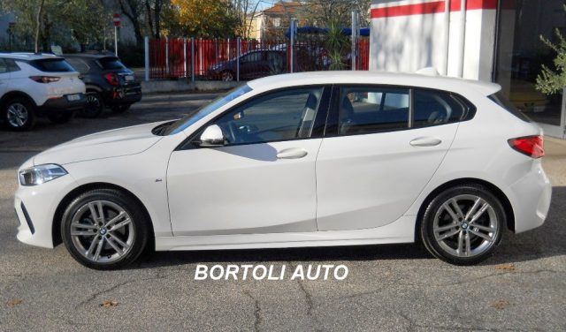 BMW 116 d 23.000 KM M SPORT EXTERIOR AUTOMATICA FULL OPT. - foto 3 di 39