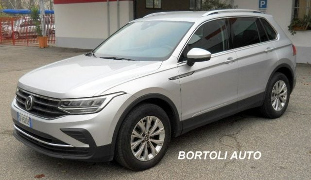 Volkswagen Tiguan 2.0 TDI 53.000 KM SCR DSG LIFE AUTOMATICA, del 2021, 53.600 km, in vendita a Mirandola (MO)